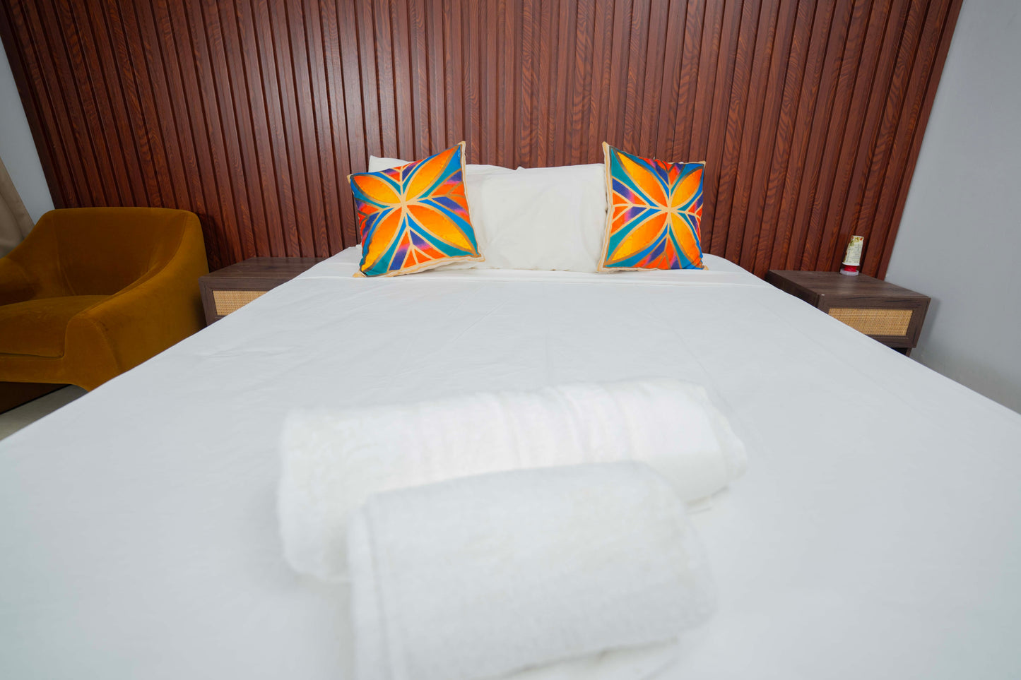 Standard Single Room with Private Shower, Pool View